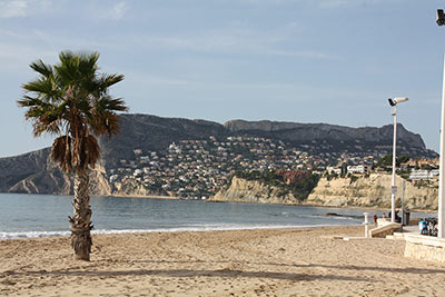 Calpe : plage de sable fin